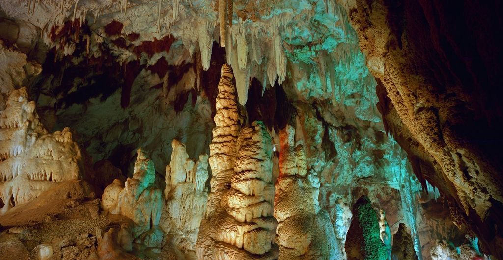 Vrelo Cave